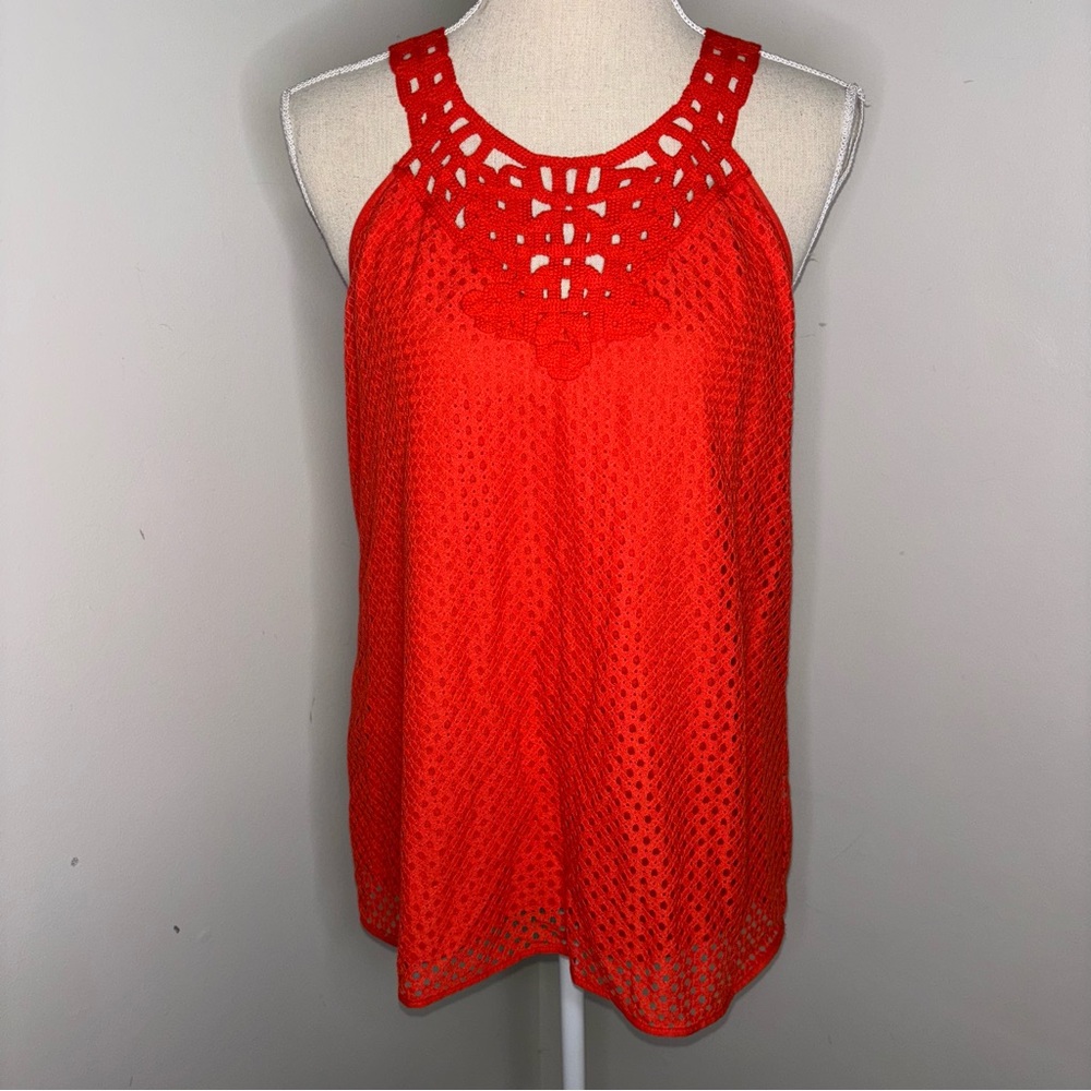 Max Studio red crochet trim eyelet overlay halter neck sleeveless top sz Medium
